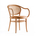 Silla con respaldo trenzado y brazos curvos - beige